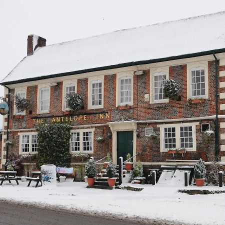 The Antelope At Upavon Hotel Exterior foto